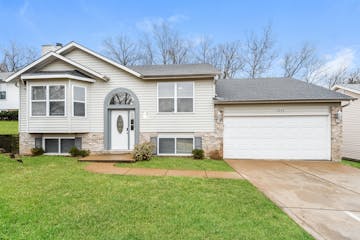 5354 Trailview Dr Black Jack, MO 63033